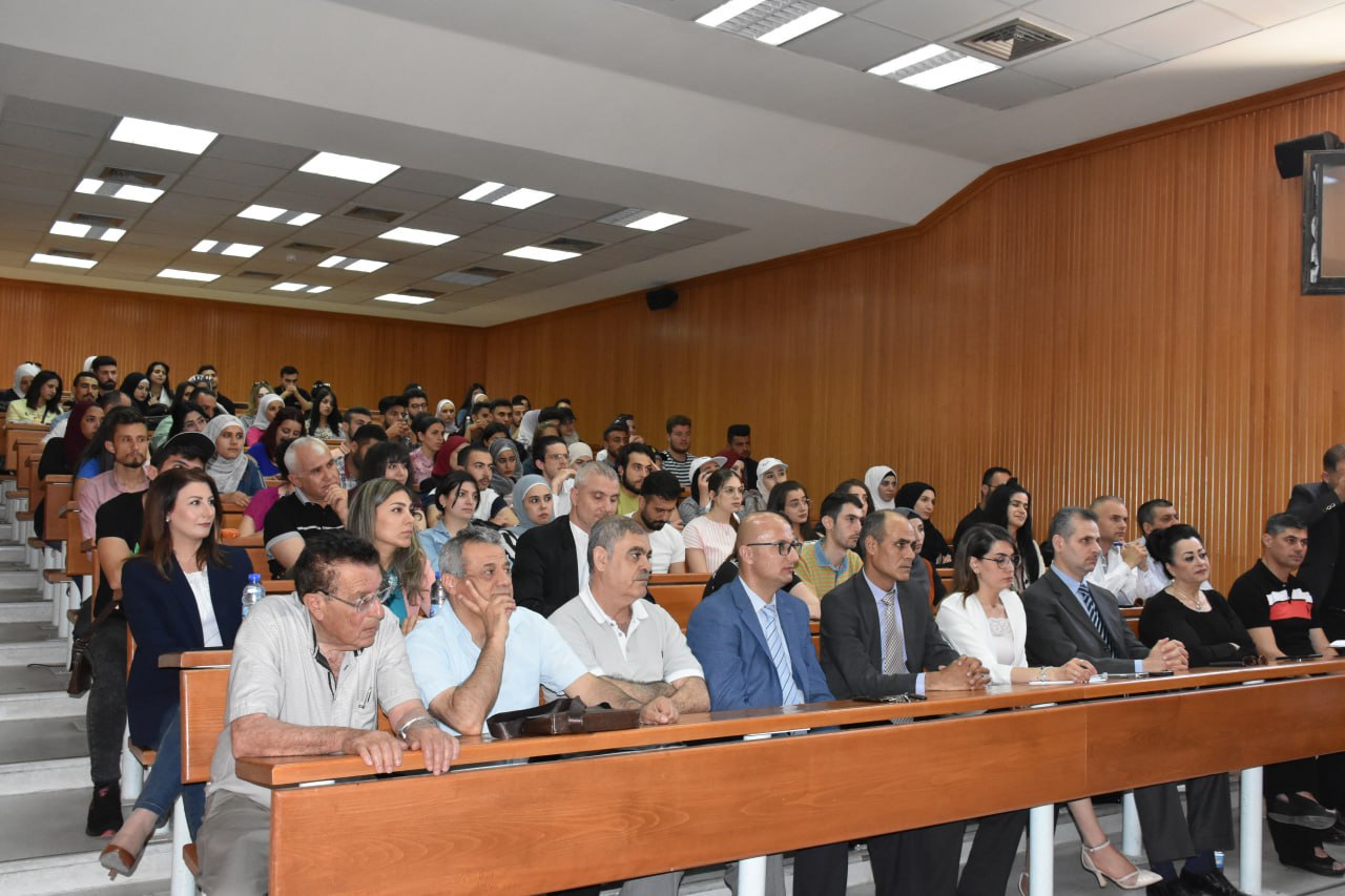 الإصلاح الإداري وأثره في بناء قوة الدولة "محاضرة لوزيرة التنمية الإدارية في كلية العلوم السياسية